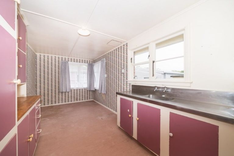 Photo of property in 86 Rangiora Avenue, Roslyn, Palmerston North, 4414