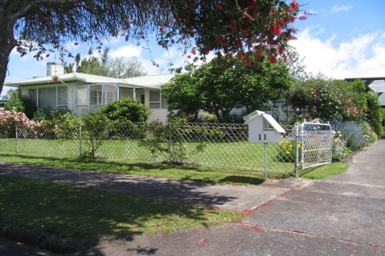 Photo of property in 11 Romford Road, Papatoetoe, Auckland, 2025
