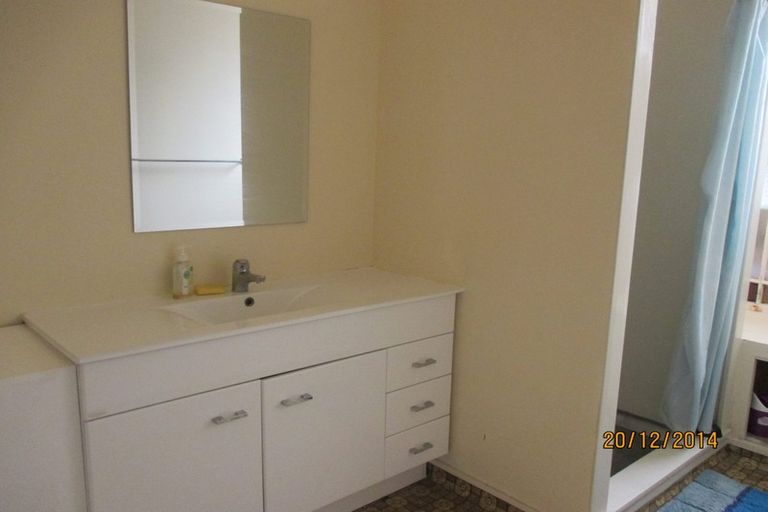 Photo of property in 51 Hawker Street, Mount Victoria, Wellington, 6011