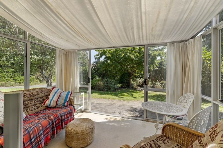 Photo of property in 15 Ngaio Street, Otaki Beach, Otaki, 5512