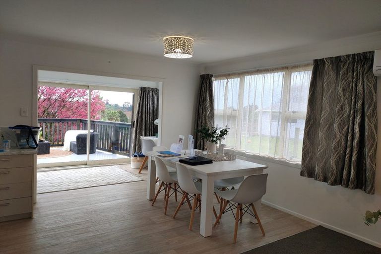 Photo of property in 28 Woodford Avenue, Brookfield, Tauranga, 3110