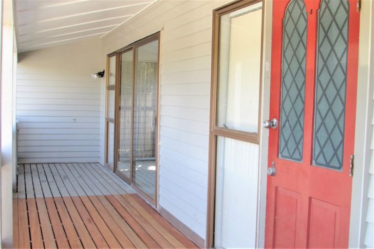 Photo of property in 6 Rembrandt Avenue, Tawa, Wellington, 5028