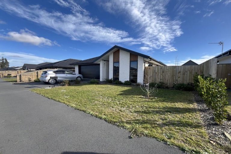 Photo of property in 13 Sarah Nicholls Street, Belfast, Christchurch, 8051