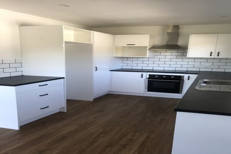 Photo of property in 3 Romesdale Road, Papakowhai, Porirua, 5024