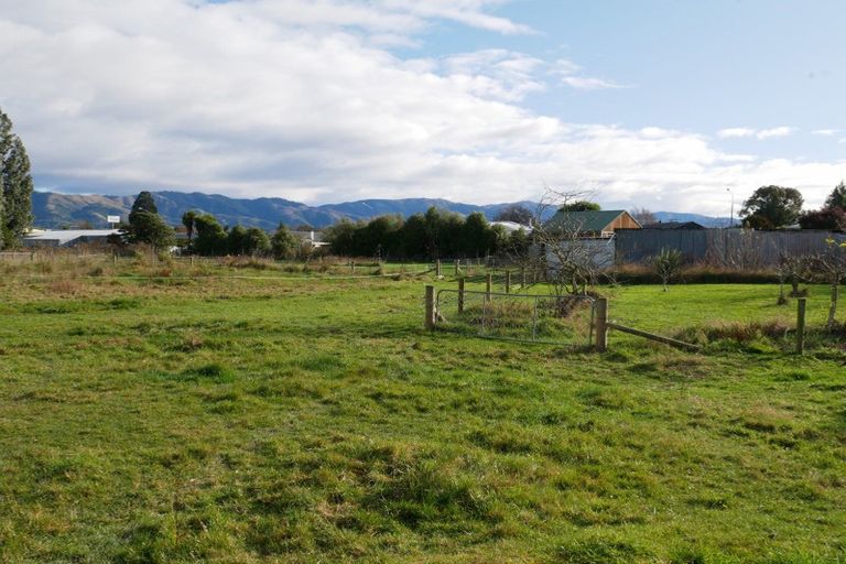 Photo of property in 31 Timaru Road, Waimate, 7924