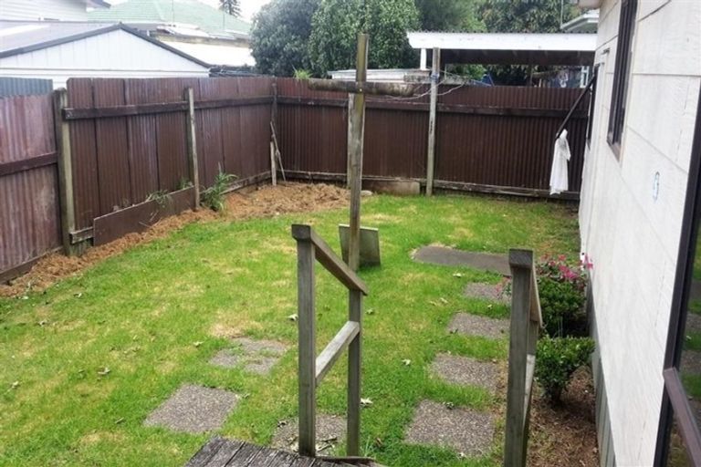 Photo of property in 32 Brentford Place, Manurewa, Auckland, 2102