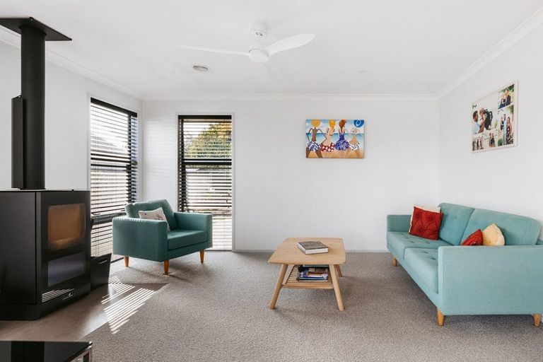 Photo of property in 12 Serenity Drive, Omokoroa, 3114