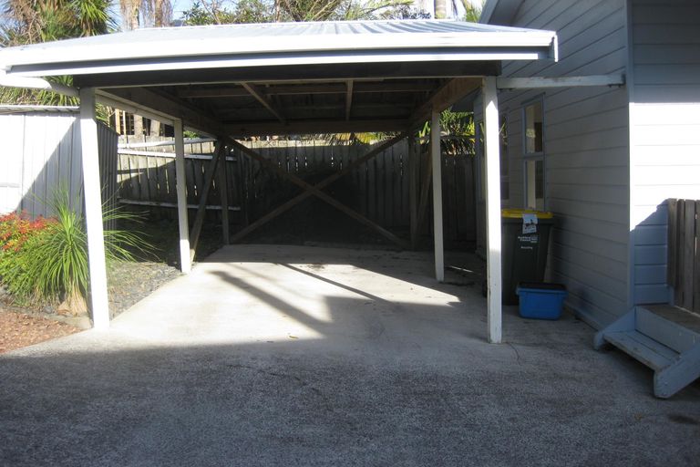 Photo of property in 24 Cedar Terrace, Stanmore Bay, Whangaparaoa, 0932