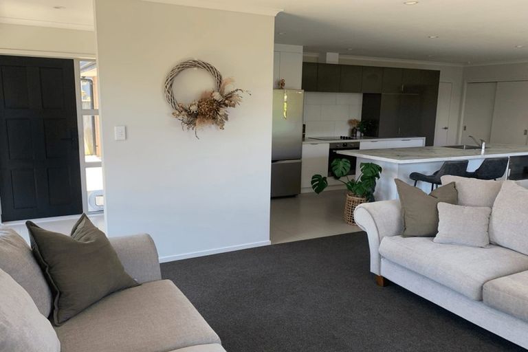 Photo of property in 328b Carrington Street, Vogeltown, New Plymouth, 4310