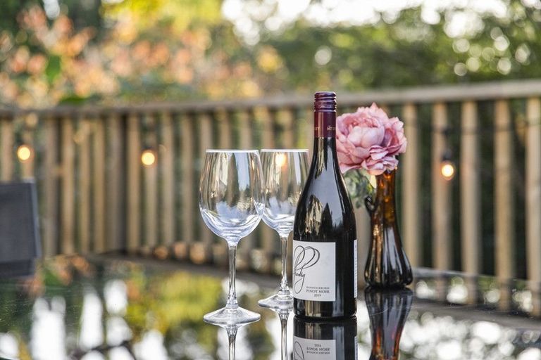 Photo of property in 90 Kelman Road, Kelston, Auckland, 0602