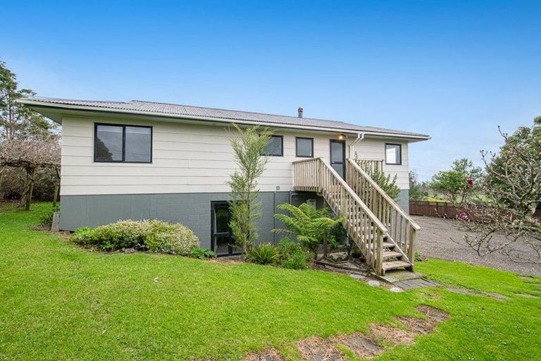 Photo of property in 5 Onewhero Road, Kaukapakapa, Warkworth, 0984