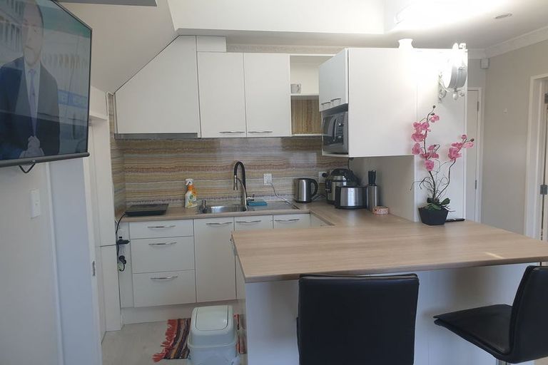 Photo of property in 76 Ferndown Avenue, Papatoetoe, Auckland, 2025