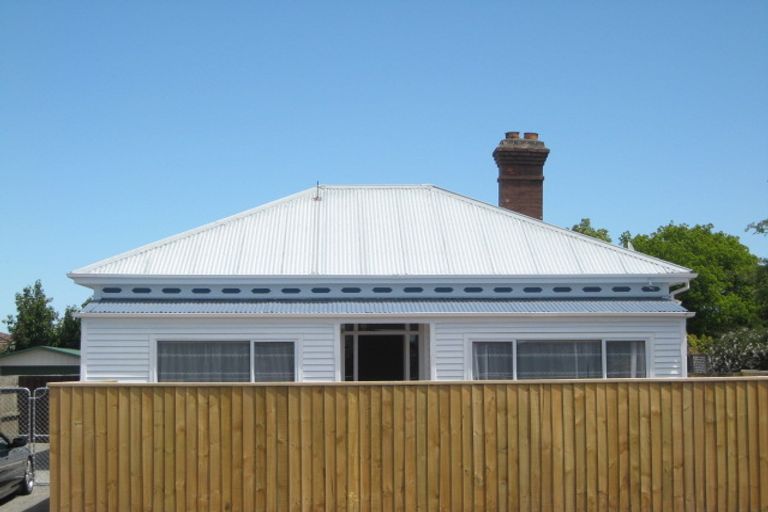 Photo of property in 17 Strickland Street, Sydenham, Christchurch, 8023