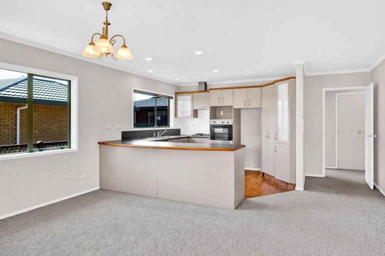 Photo of property in 23 Brown Street, Inglewood, 4330