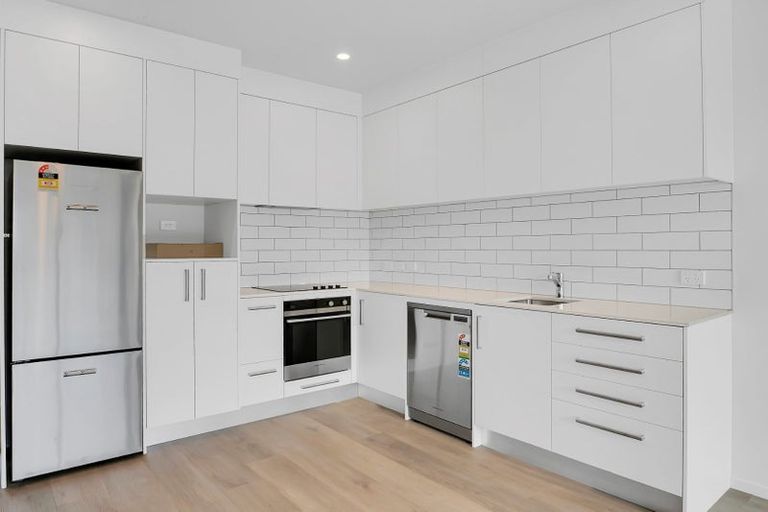 Photo of property in 202/2b Matatiki Street, Northcote, Auckland, 0627