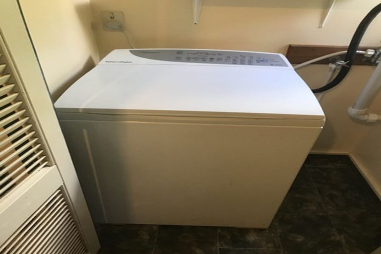 Photo of property in 307 Ohiro Road, Brooklyn, Wellington, 6021