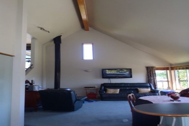 Photo of property in 24 Stanton Crescent, Karoro, Greymouth, 7805