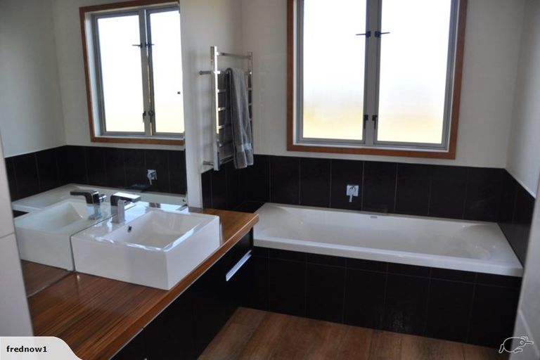 Photo of property in 7 Outlook Terrace, Taradale, Napier, 4112