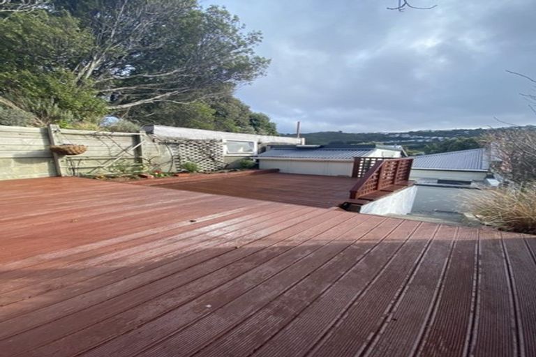 Photo of property in 17 Chatham Street, Berhampore, Wellington, 6023