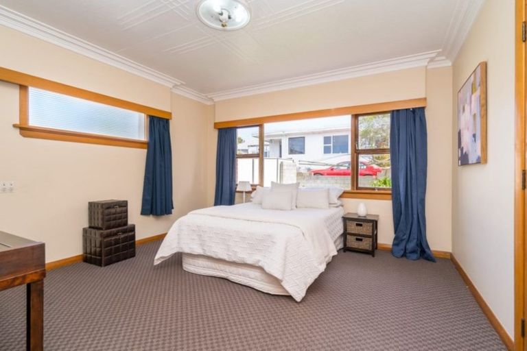 Photo of property in 73 Earls Road, Corstorphine, Dunedin, 9012