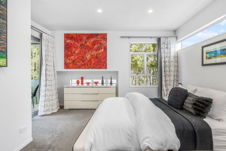Photo of property in 112 Moa Road, Point Chevalier, Auckland, 1022