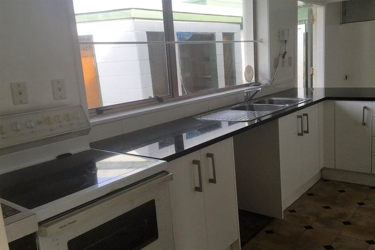 Photo of property in 1/17 Ihaka Place, Papatoetoe, Auckland, 2104