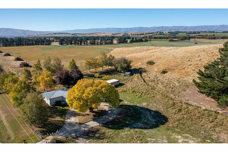 Photo of property in 304 Loop Road, Becks, Omakau, 9377