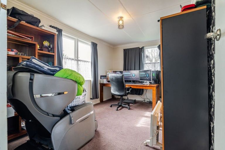 Photo of property in 70 Sedcole Street, Pahiatua, 4910