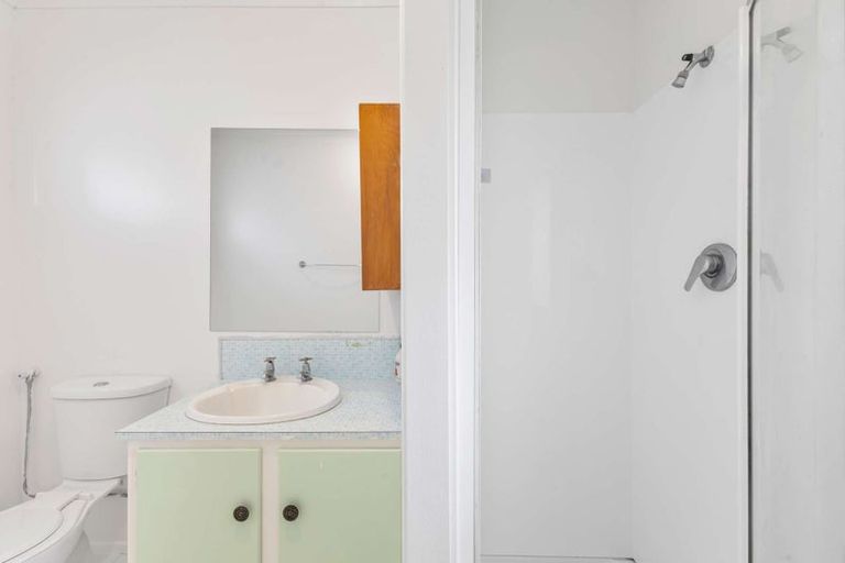 Photo of property in 1 Blake Street, Waitara, 4320