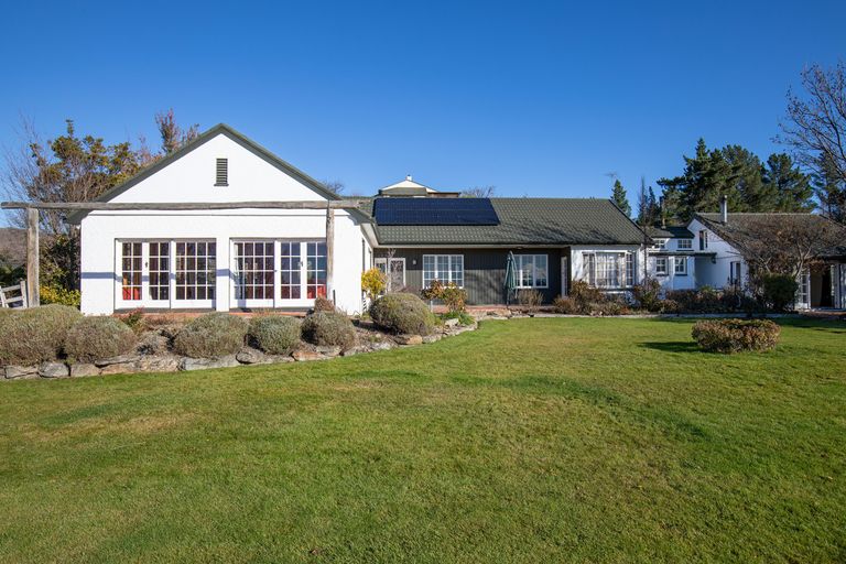 Photo of property in 15 Bodkin Road, Bridge Hill, Alexandra, 9320