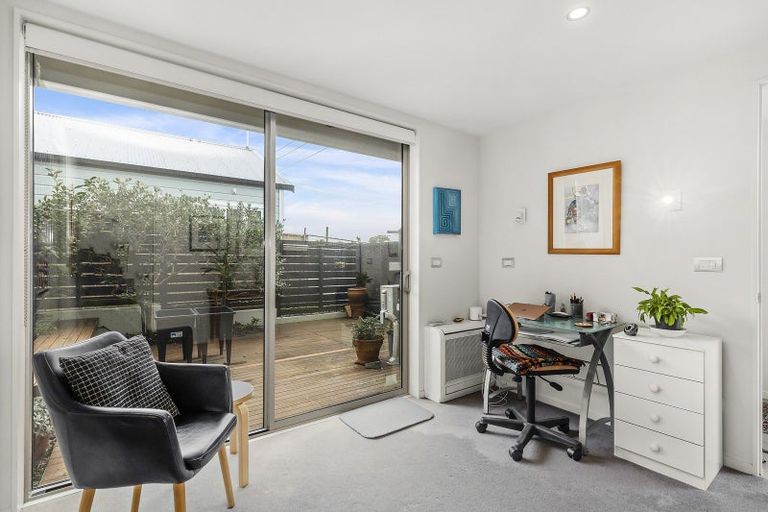 Photo of property in 1/38 Ferry Street, Seatoun, Wellington, 6022