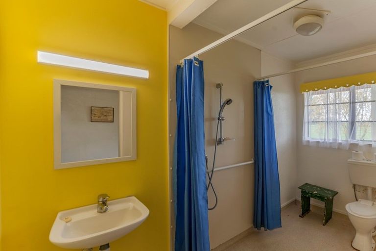 Photo of property in 19 Ellison Street, Otane, 4202