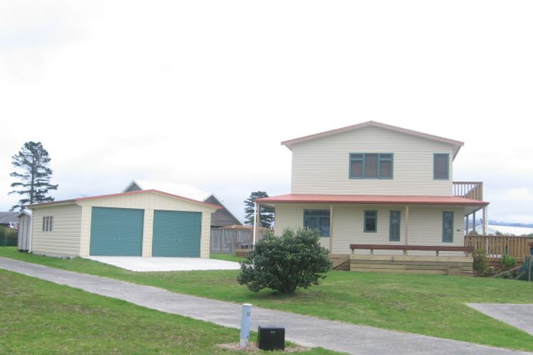 Photo of property in 127 Puka Crescent, Matarangi, Whitianga, 3592