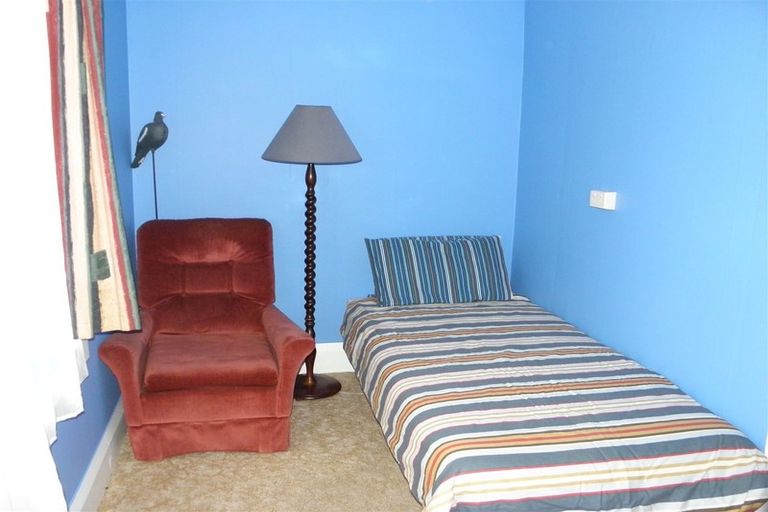 Photo of property in 77-79 Newcastle Street, Hampden, 9410