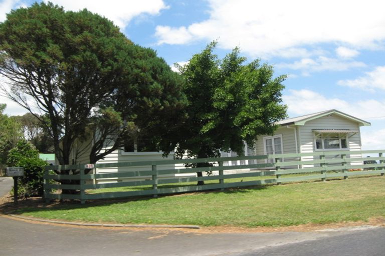 Photo of property in 469 Batty Road, Karaka, Papakura, 2580