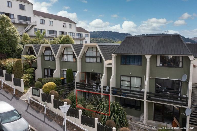 Photo of property in 93 Queen Street, North Dunedin, Dunedin, 9016