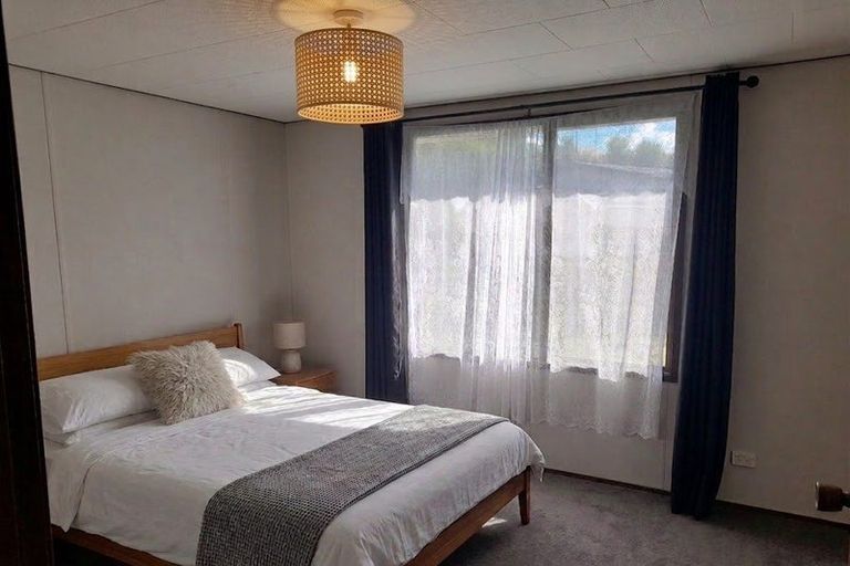 Photo of property in 11 Shifnal Drive, Randwick Park, Auckland, 2105