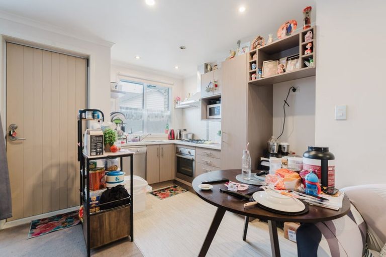 Photo of property in 8b Pitt Street, Frankton, Hamilton, 3204