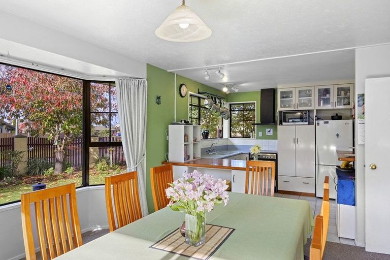 Photo of property in 3 Mulberry Place, Redwood, Christchurch, 8051
