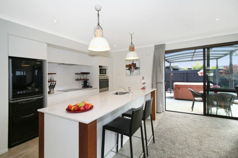 Photo of property in 260 Coronation Avenue, Welbourn, New Plymouth, 4310