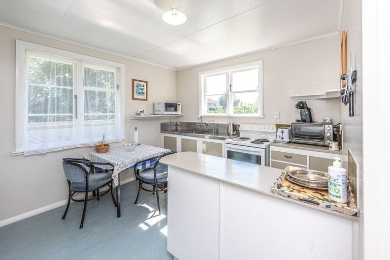 Photo of property in 1 Matarawa Street, Whanganui East, Whanganui, 4500