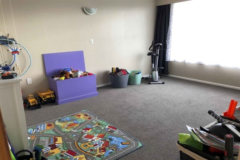 Photo of property in 165 Dome Street, Newfield, Invercargill, 9812