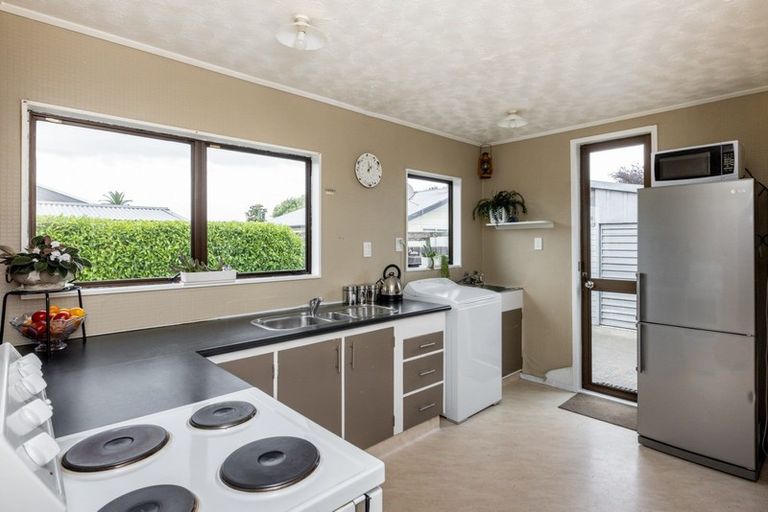 Photo of property in 905 Collinge Road, Mayfair, Hastings, 4122