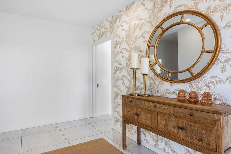 Photo of property in 6 Waitikiri Square, Parklands, Christchurch, 8083