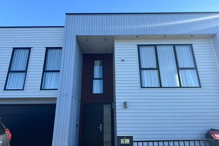 Photo of property in 1 Sager Midgley Road, Hobsonville, Auckland, 0616