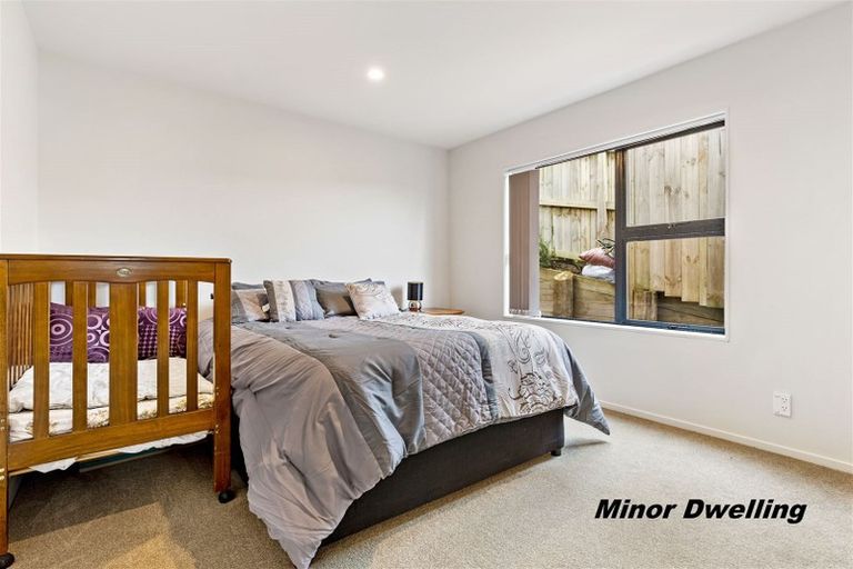 Photo of property in 206c Henderson Valley Road, Henderson, Auckland, 0612