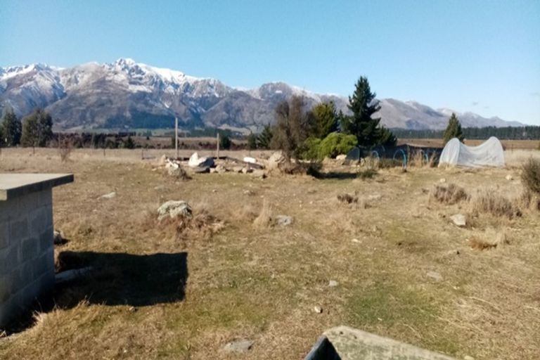 Photo of property in 66 Te Awa Road, Albert Town, Wanaka, 9382