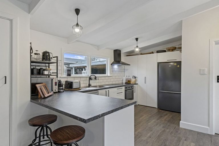 Photo of property in 43 Croziers Road, St Albans, Christchurch, 8052