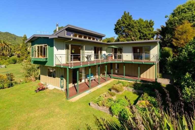 Photo of property in 89 Acacia Road, Lake Okareka, Rotorua, 3076