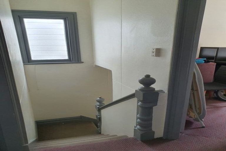 Photo of property in 92 Austin Street, Mount Victoria, Wellington, 6011